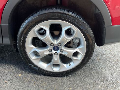 Used 2014 Ford Escape Titanium AWD/4WD image 17