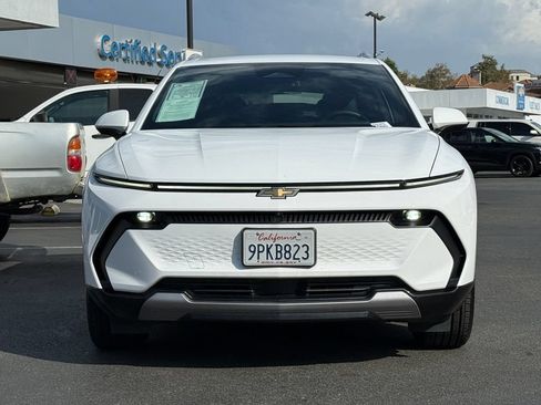 Used 2024 Chevrolet Equinox EV LT FWD image 4