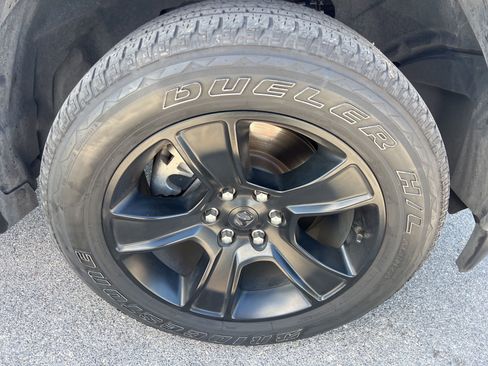 Used 2023 RAM 1500 Big Horn AWD/4WD image 13