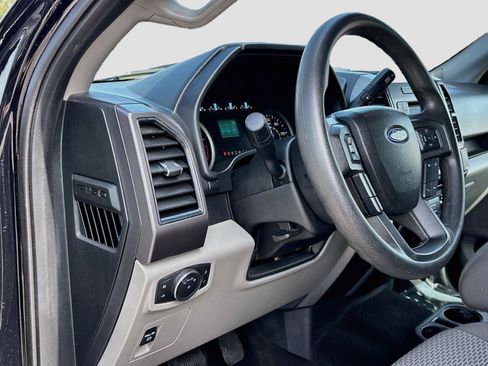 Used 2018 Ford F150 XLT RWD image 10