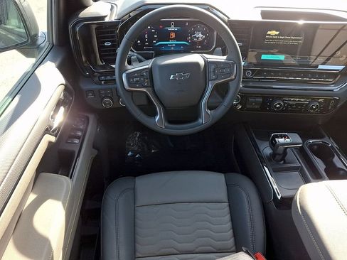New 2026 Chevrolet Silverado 1500 ZR2 AWD/4WD image 7