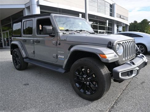 Used 2021 Jeep Wrangler Unlimited Sahara w/ Cold Weather Group image 3