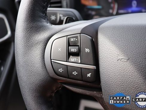 Used 2020 Ford Explorer XLT w/ Comfort Package image 18