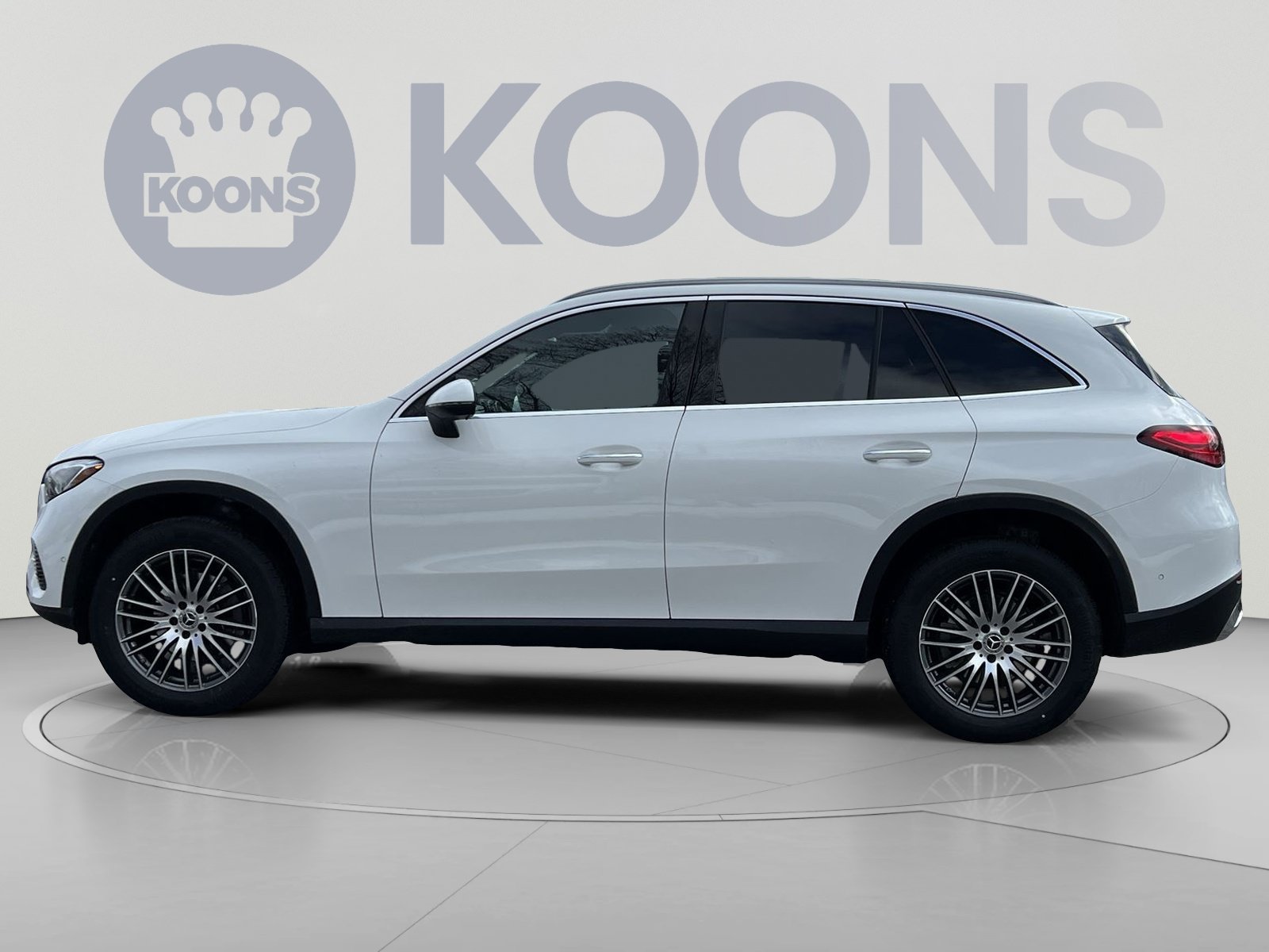 Certified 2026 Mercedes-Benz GLC 300 4MATIC image 2