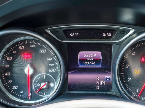 Used 2019 Mercedes-Benz GLA 250 image 14