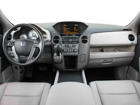 Used 2013 Honda Pilot Touring image 5