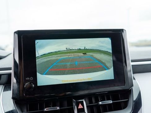 Used 2023 Toyota Corolla XSE FWD image 17
