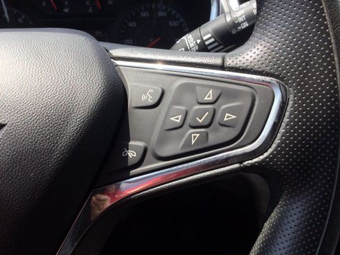 Used 2020 Chevrolet Equinox LS w/ LS Convenience Package AWD/4WD image 29