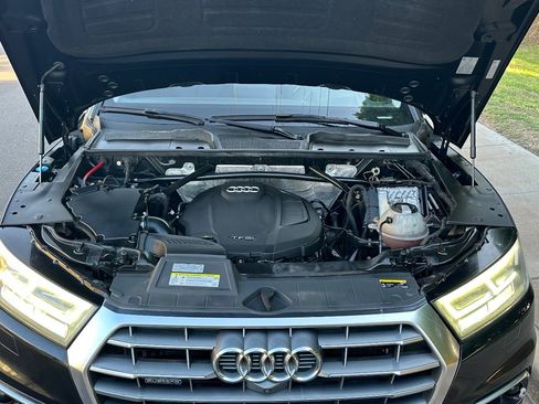 Used 2019 Audi Q5 Prestige w/ Prestige Package image 58