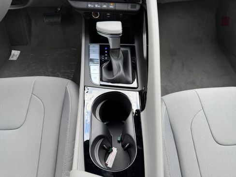 New 2026 Hyundai Elantra Blue image 15