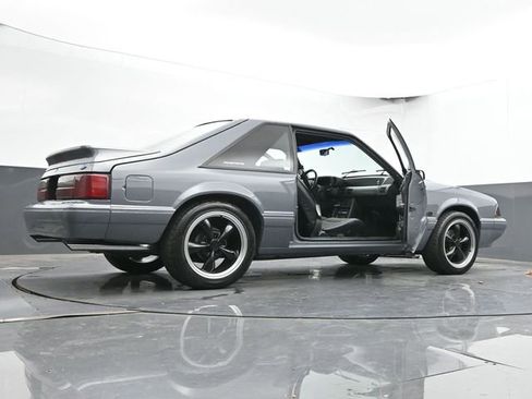 Used 1993 Ford Mustang LX image 65