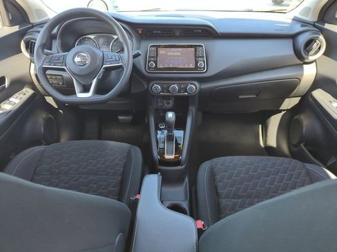 Certified 2021 Nissan Kicks S image 22