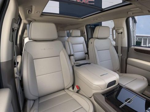 New 2026 GMC Yukon XL Denali w/ Denali Reserve Package AWD/4WD image 16