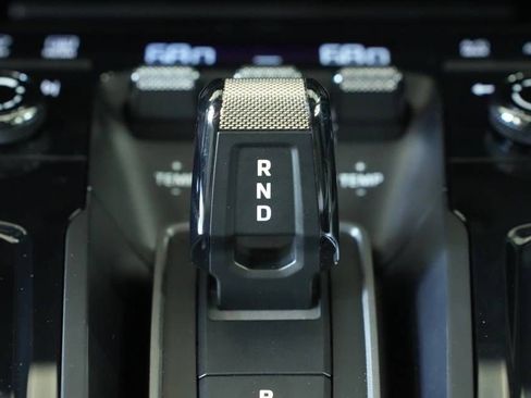 Certified 2026 Porsche 911 Carrera RWD image 26