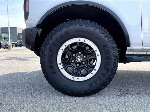 Certified 2023 Ford Bronco Wildtrak AWD/4WD image 9