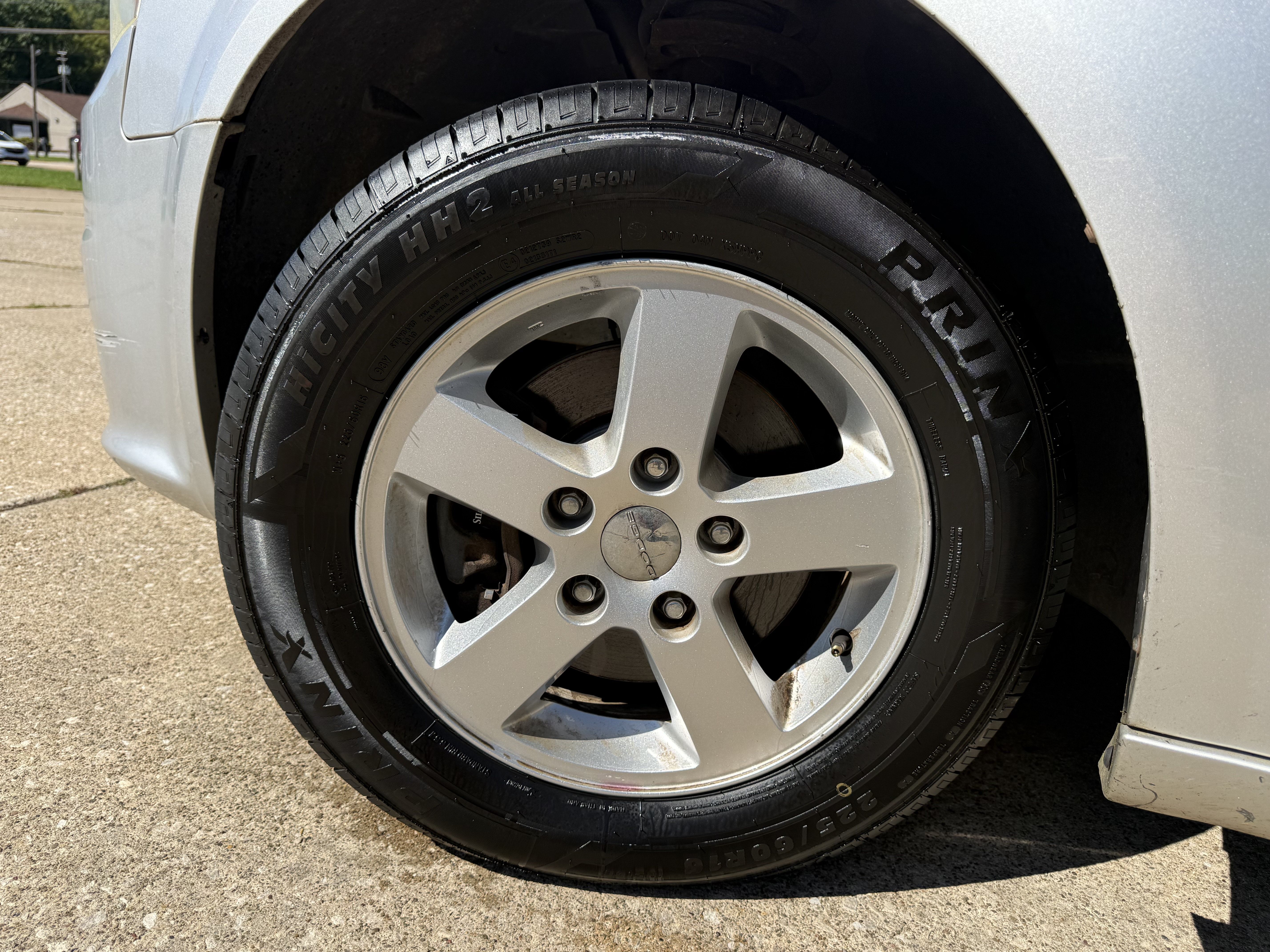 Used 2012 Dodge Grand Caravan SXT FWD image 30