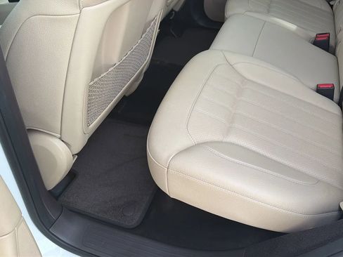 Used 2017 Mercedes-Benz GLE 350 4MATIC image 31