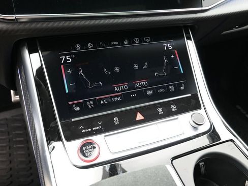 New 2026 Audi RS Q8 performance image 17