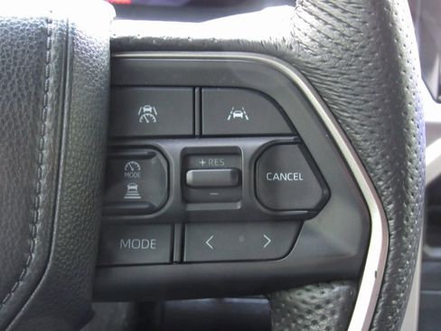 Used 2024 Toyota Tacoma TRD Sport image 25