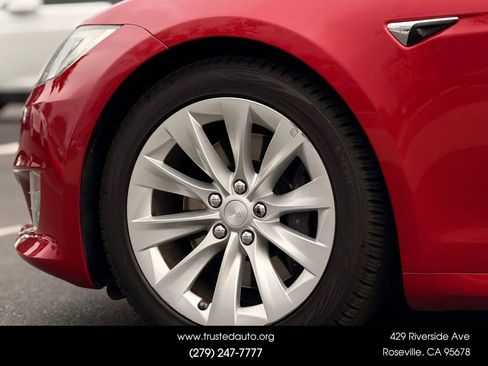 Used 2018 Tesla Model S 75D image 23