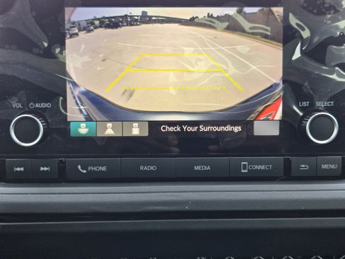 Used 2023 Honda Accord EX image 14