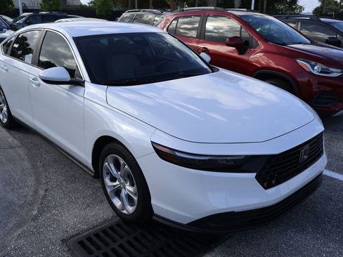 Used 2025 Honda Accord LX image 6