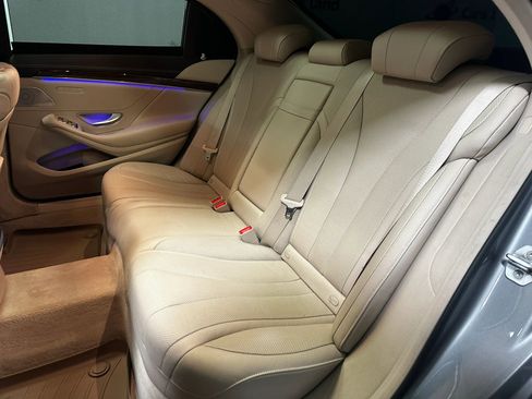 Used 2015 Mercedes-Benz S 550 4MATIC Sedan image 14