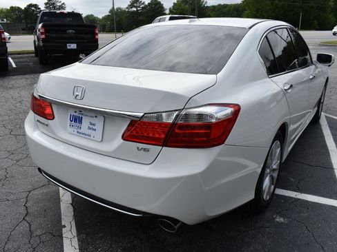 Used 2015 Honda Accord EX-L image 6