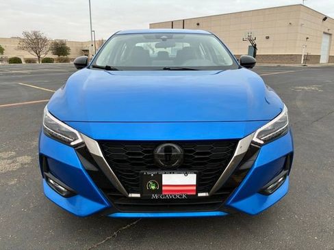 Certified 2023 Nissan Sentra SR w/ SR Premium Package FWD image 9