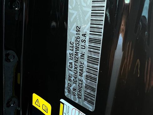 Used 2021 Jeep Wrangler Unlimited Rubicon image 36