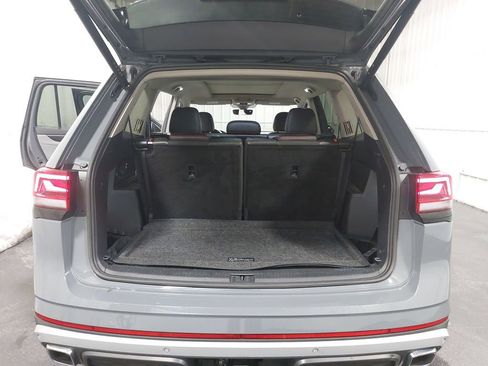 Used 2024 Volkswagen Atlas Peak Edition SEL image 13
