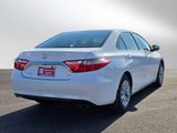Used 2016 Toyota Camry LE image 3