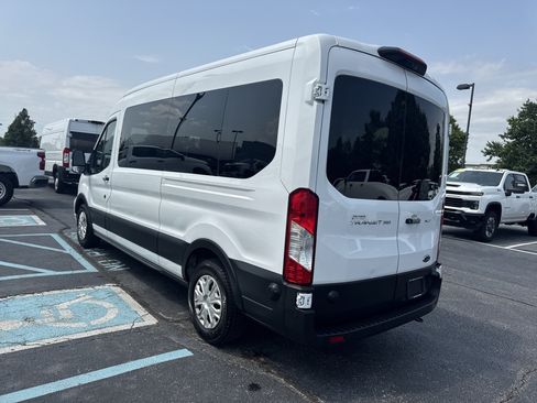Used 2024 Ford Transit 350 XLT RWD image 17
