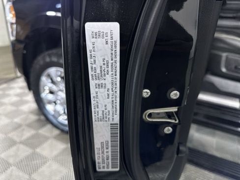 Used 2022 RAM 3500 Limited AWD/4WD image 35
