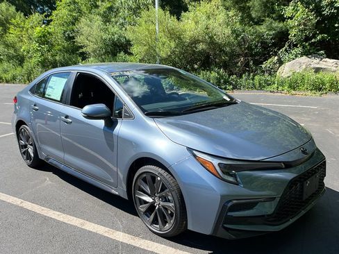 New 2026 Toyota Corolla SE FWD image 7