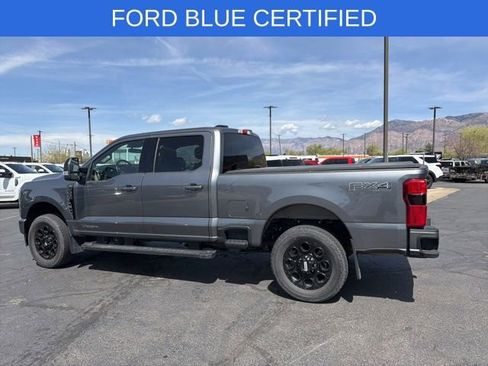 Used 2025 Ford F350 Lariat w/ Black Appearance Package AWD/4WD image 9