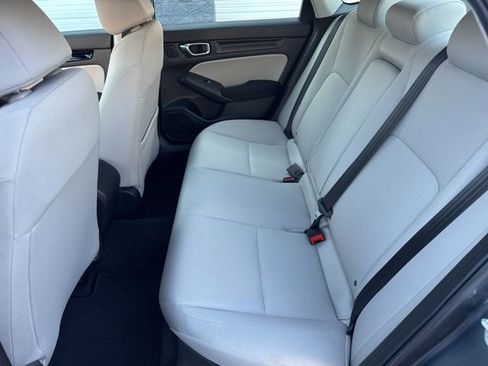 Used 2022 Honda Civic EX image 14