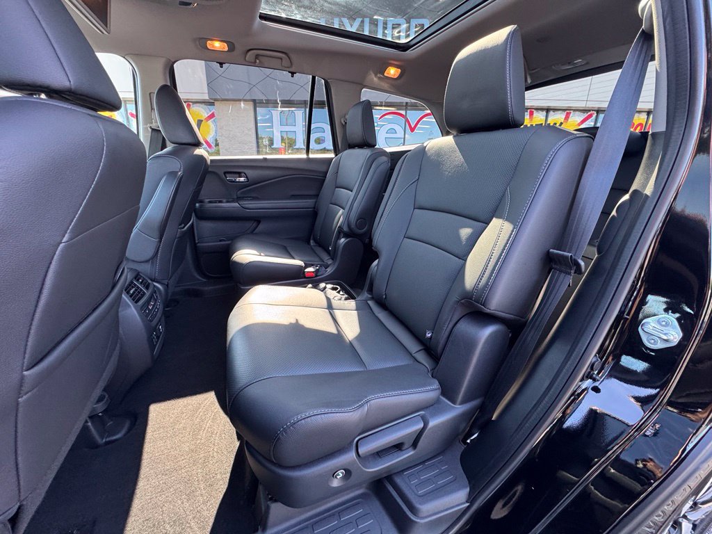 Used 2021 Honda Pilot Elite image 10