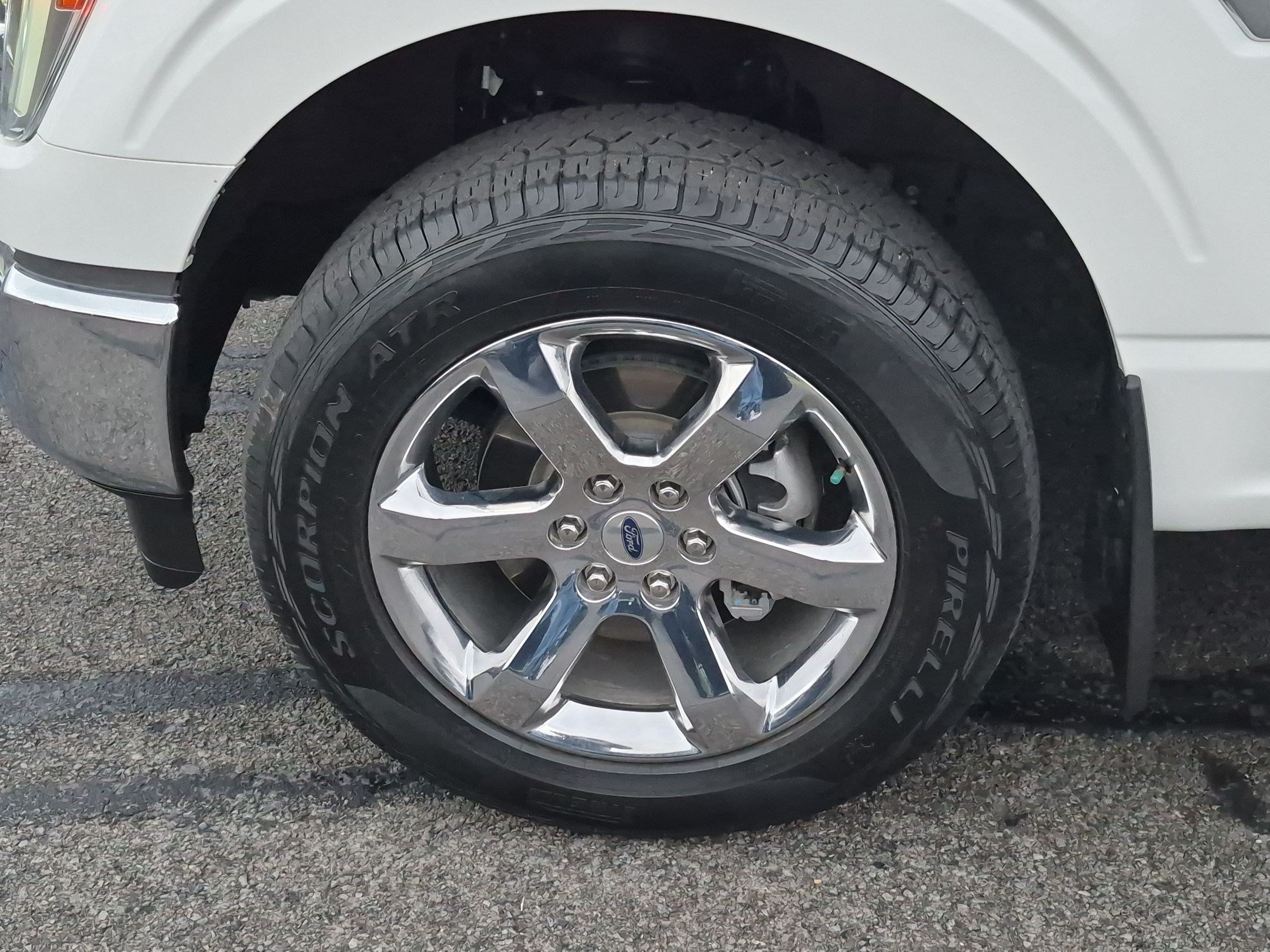 Used 2023 Ford F150 Lariat w/ Equipment Group 502A High AWD/4WD image 14