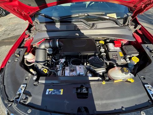 Used 2025 Jeep Compass Limited image 33