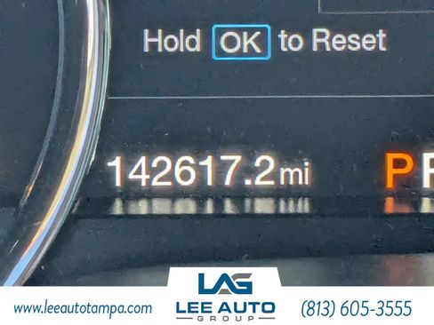 Used 2018 Ford F250 Lariat w/ Chrome Package image 28