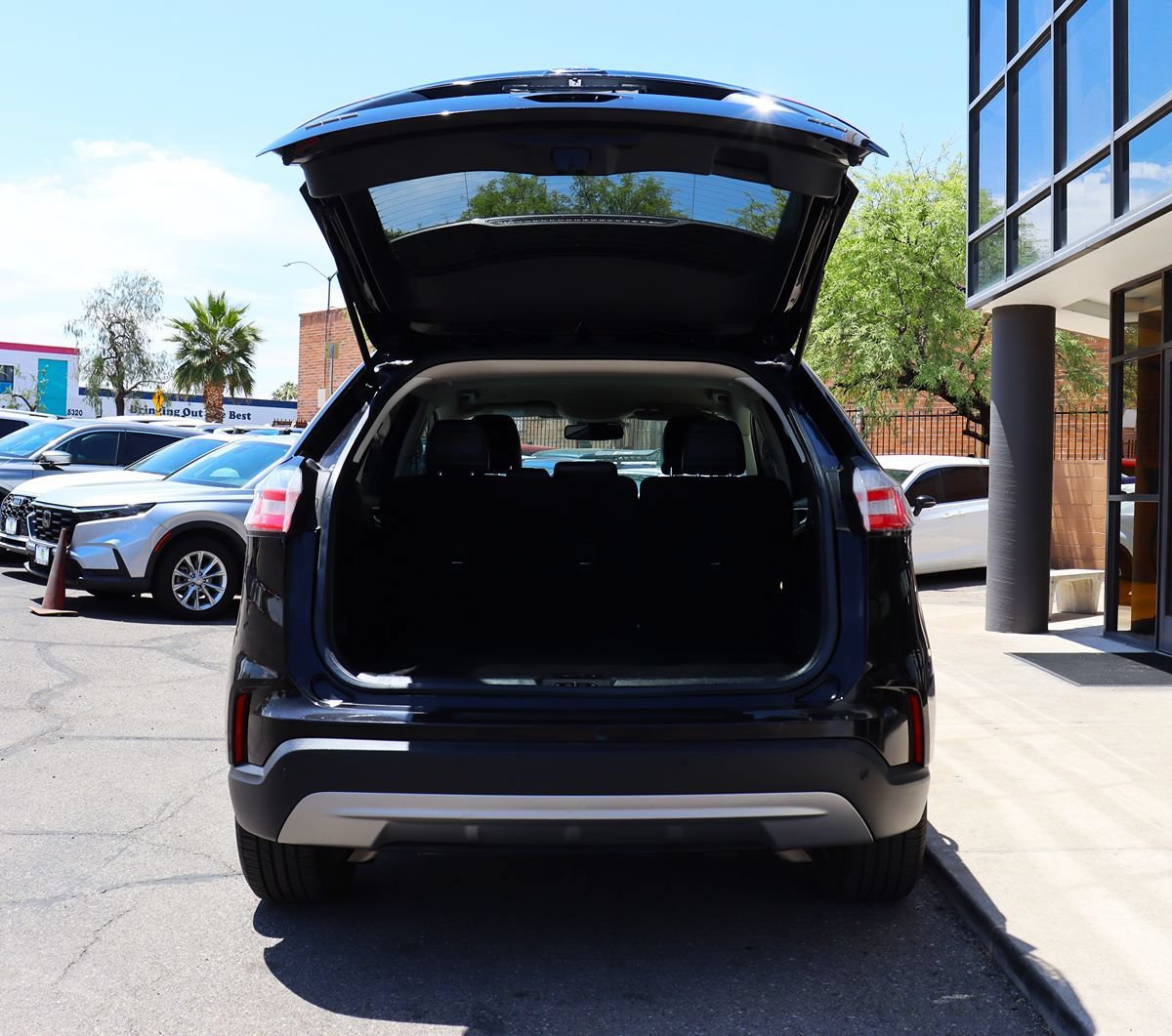 Used 2021 Ford Edge SEL w/ Cargo Accessory Package AWD/4WD image 22