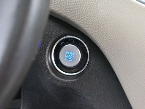 Used 2017 Hyundai Santa Fe Sport w/ 2.4L Tech Package 04 image 26