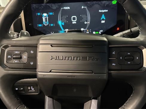 Used 2024 GMC Hummer EV 3X image 23