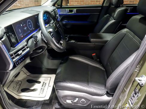 Used 2024 Hyundai Santa Fe Limited AWD/4WD image 12
