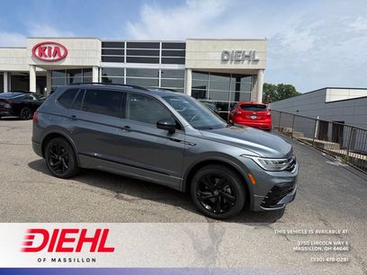 Used 2023 Volkswagen Tiguan SE R-Line
