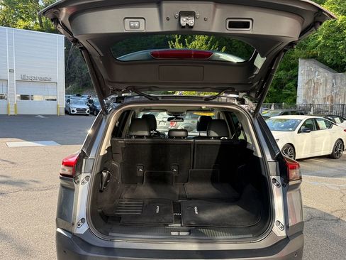 Used 2023 Nissan Rogue SL AWD/4WD image 30