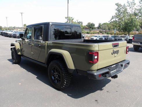New 2025 Jeep Gladiator Willys image 6