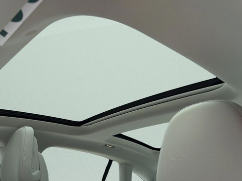 Certified 2024 Mercedes-Benz EQE 350+ 4MATIC Sedan image 17