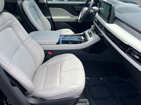 New 2026 Lincoln Aviator Reserve w/ Jet Appearance Package AWD/4WD image 14